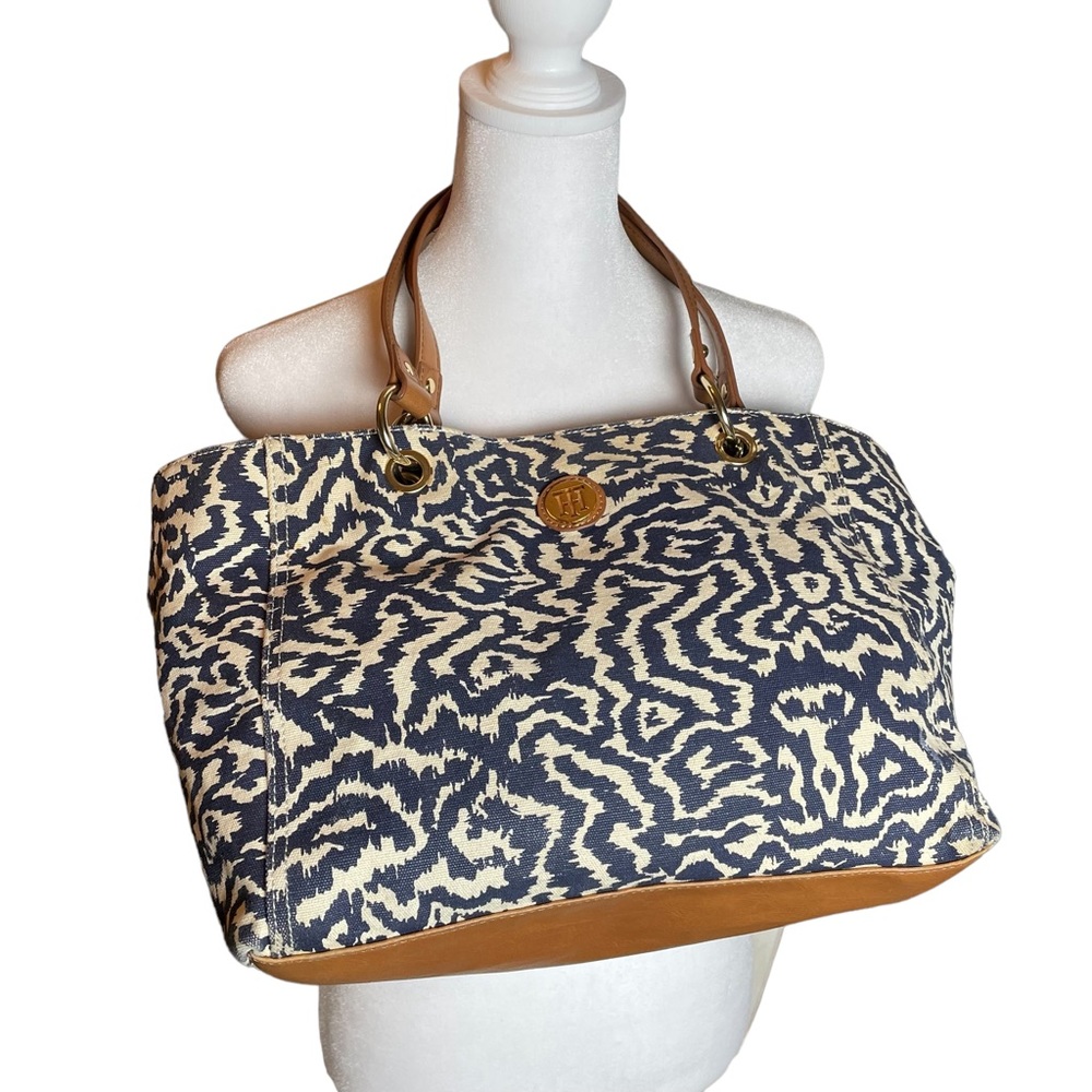 Tommy Hilfiger Geometric Print Shoulder Bag Navy/White